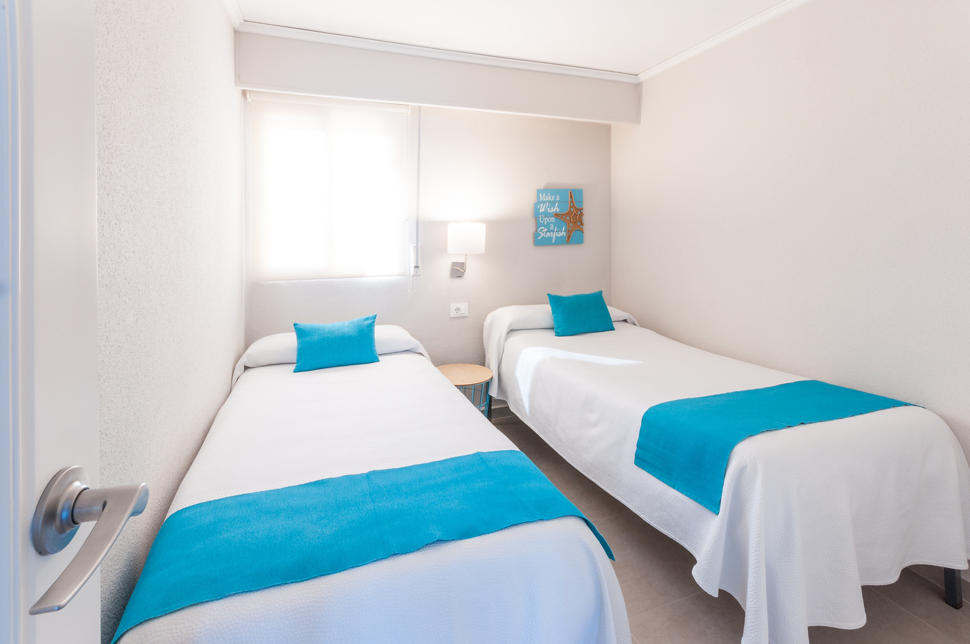 16454637833da572cd7503b2d1fccec1d6c283383d